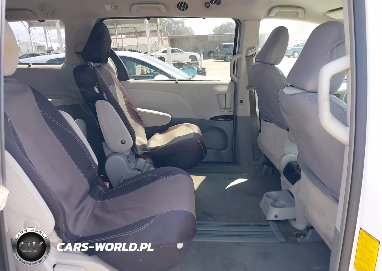 2012 Toyota Sienna Le V6 8 Passenger VIN:5TDKK3DC0CS251451 - 8