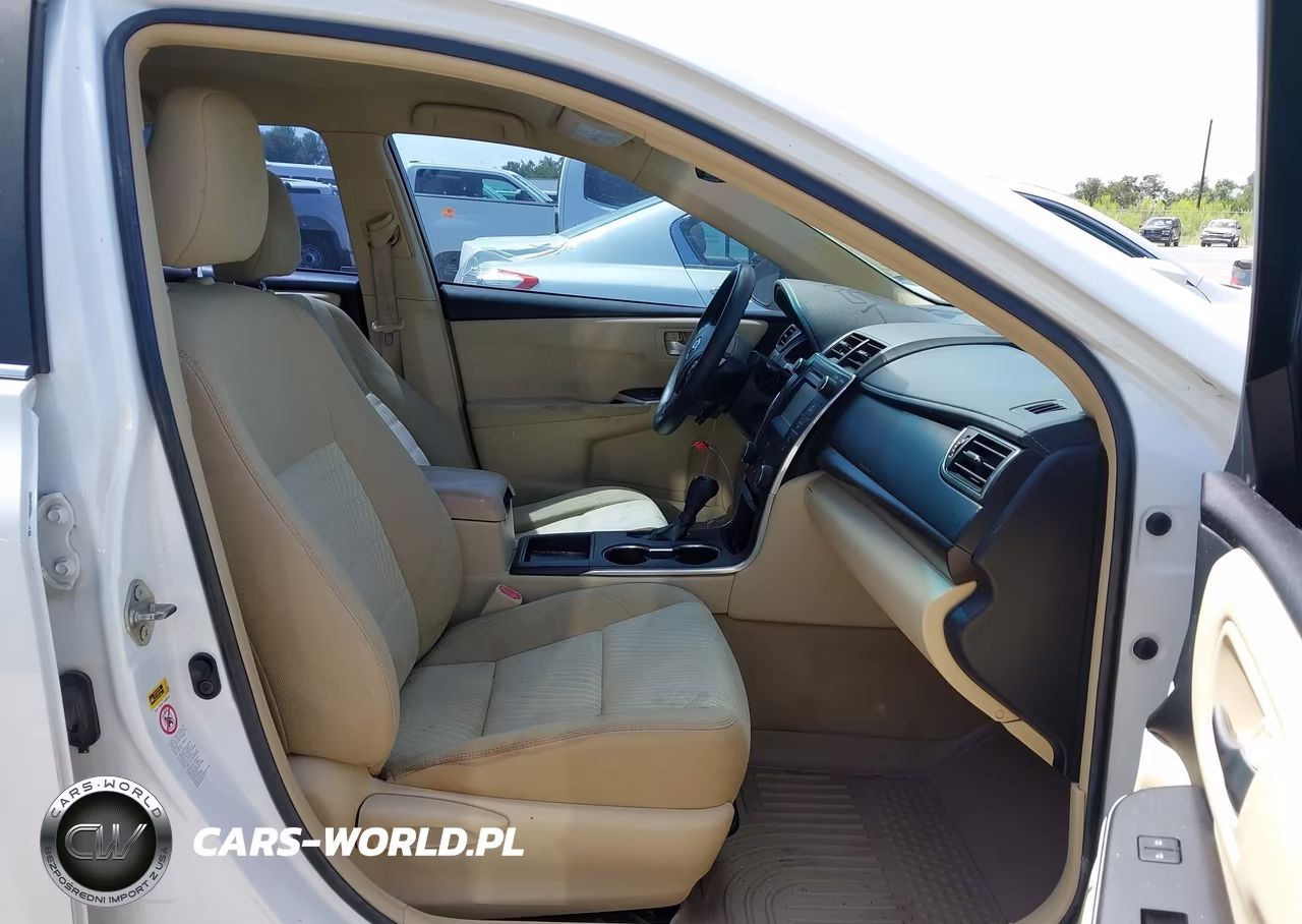 2016 Toyota Camry Le VIN:4T4BF1FK2GR537155 - 5