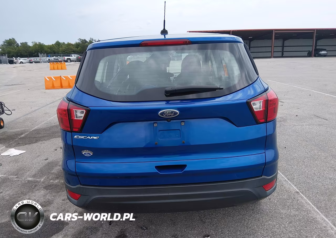 2019 Ford Escape S VIN:1FMCU0F70KUB95269 - 17