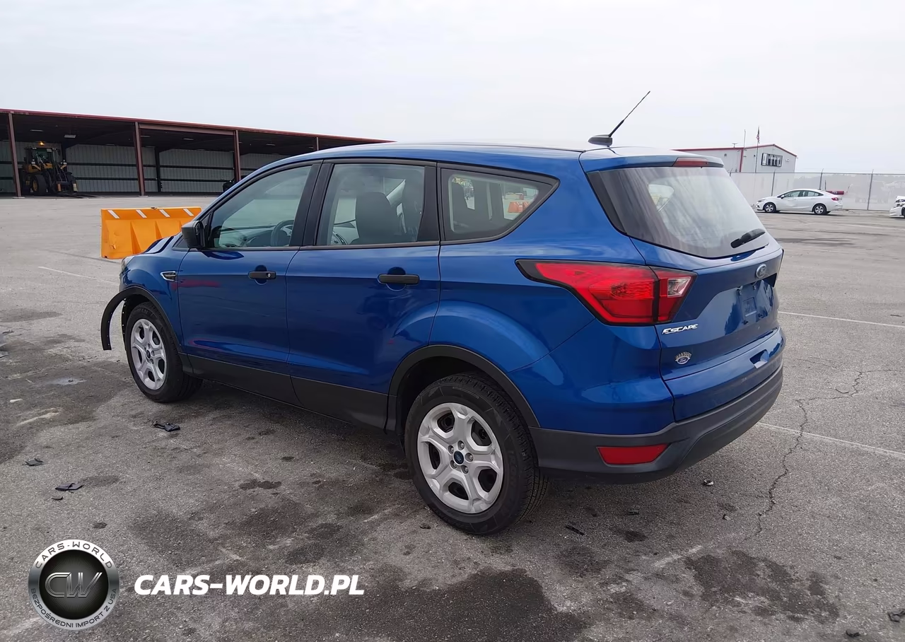 2019 Ford Escape S VIN:1FMCU0F70KUB95269 - 3