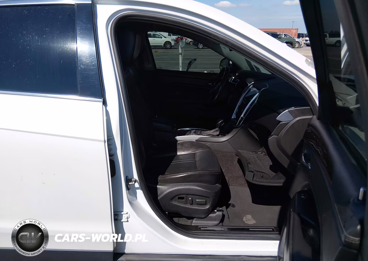 2013 Cadillac Srx Luxury Collection VIN:3GYFNGE37DS563322 - 5