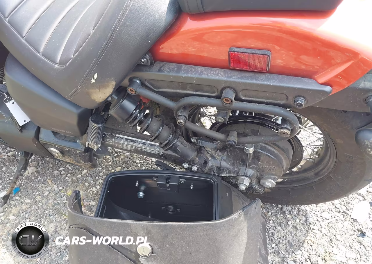 2024 Honda Vt750 C2B VIN:JH2RC5373RK400518 - 18