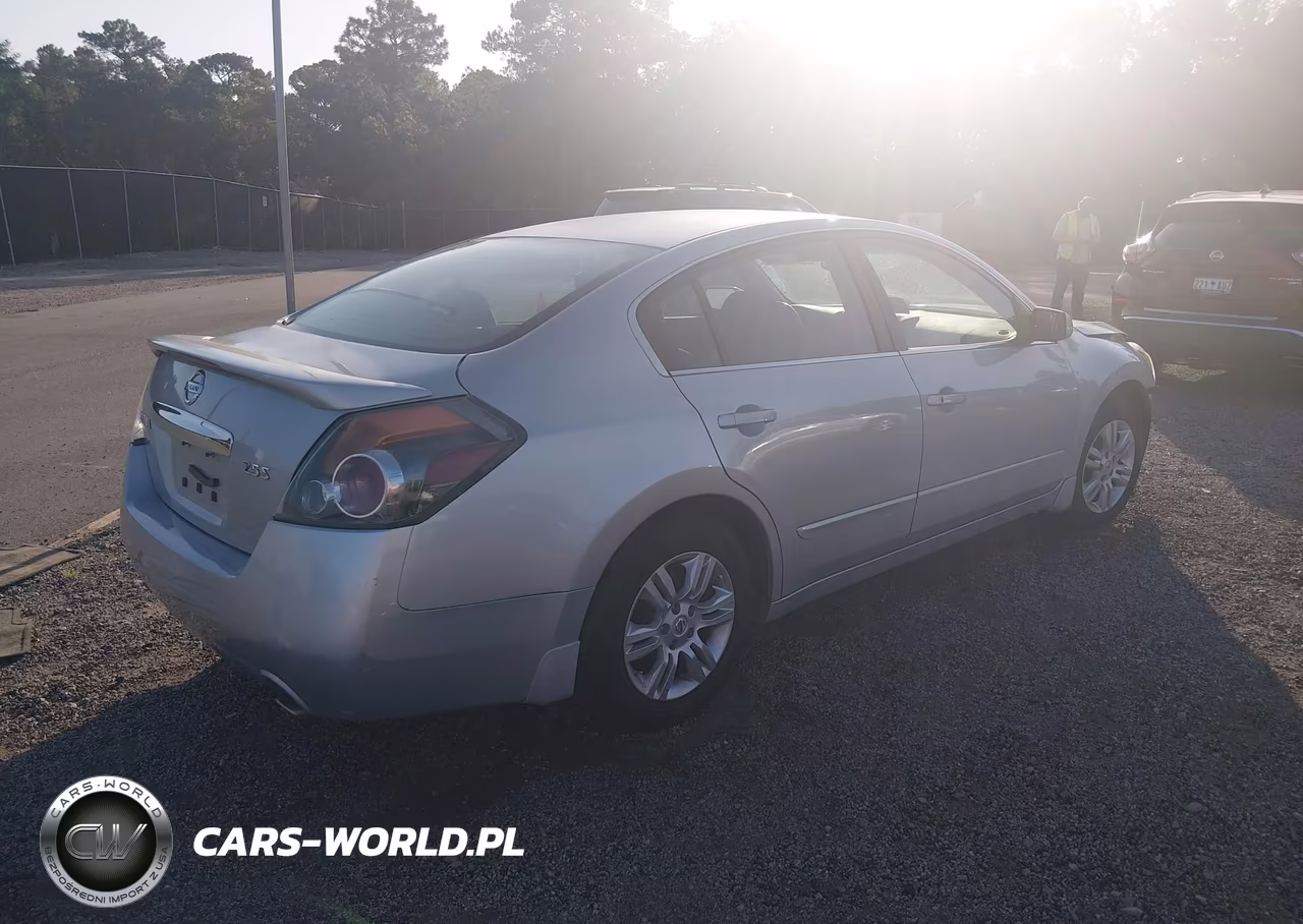 2012 Nissan Altima 2.5 S VIN:1N4AL2AP1CN523883 - 4