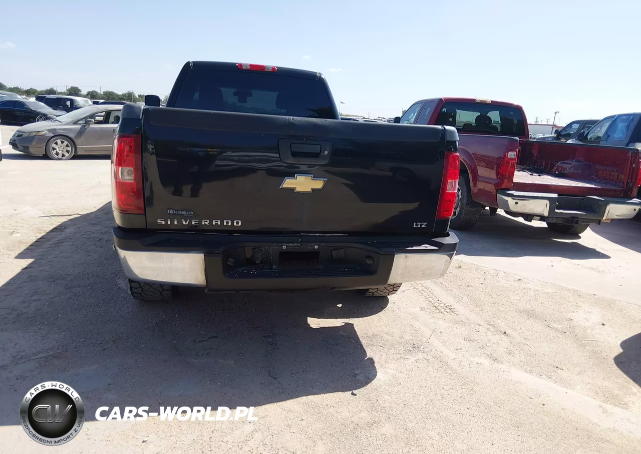 2007 Chevrolet Silverado 2500Hd Ltz VIN:1GCHK23687F557559 - 16