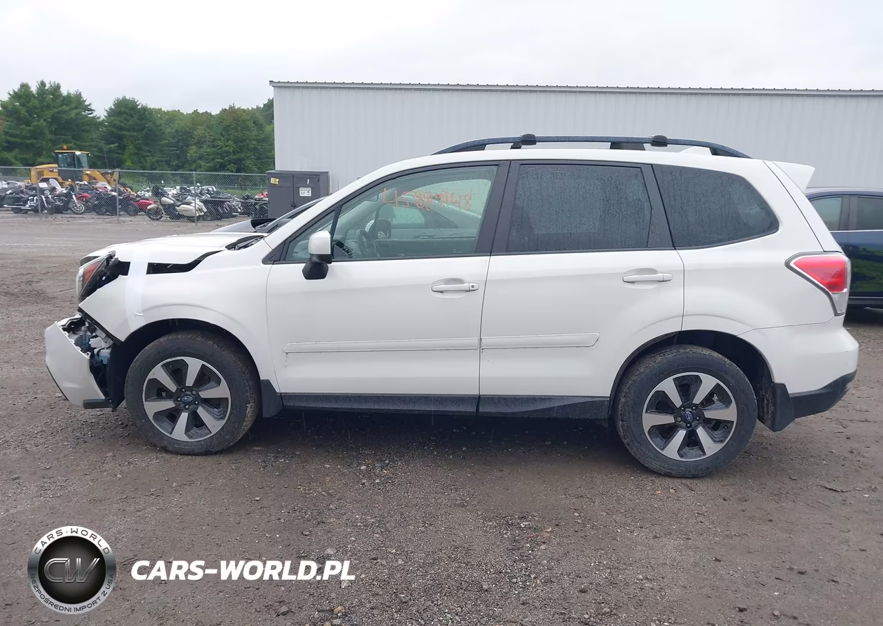 2018 Subaru Forester 2.5I Premium VIN:JF2SJAGC8JH410576 - 15