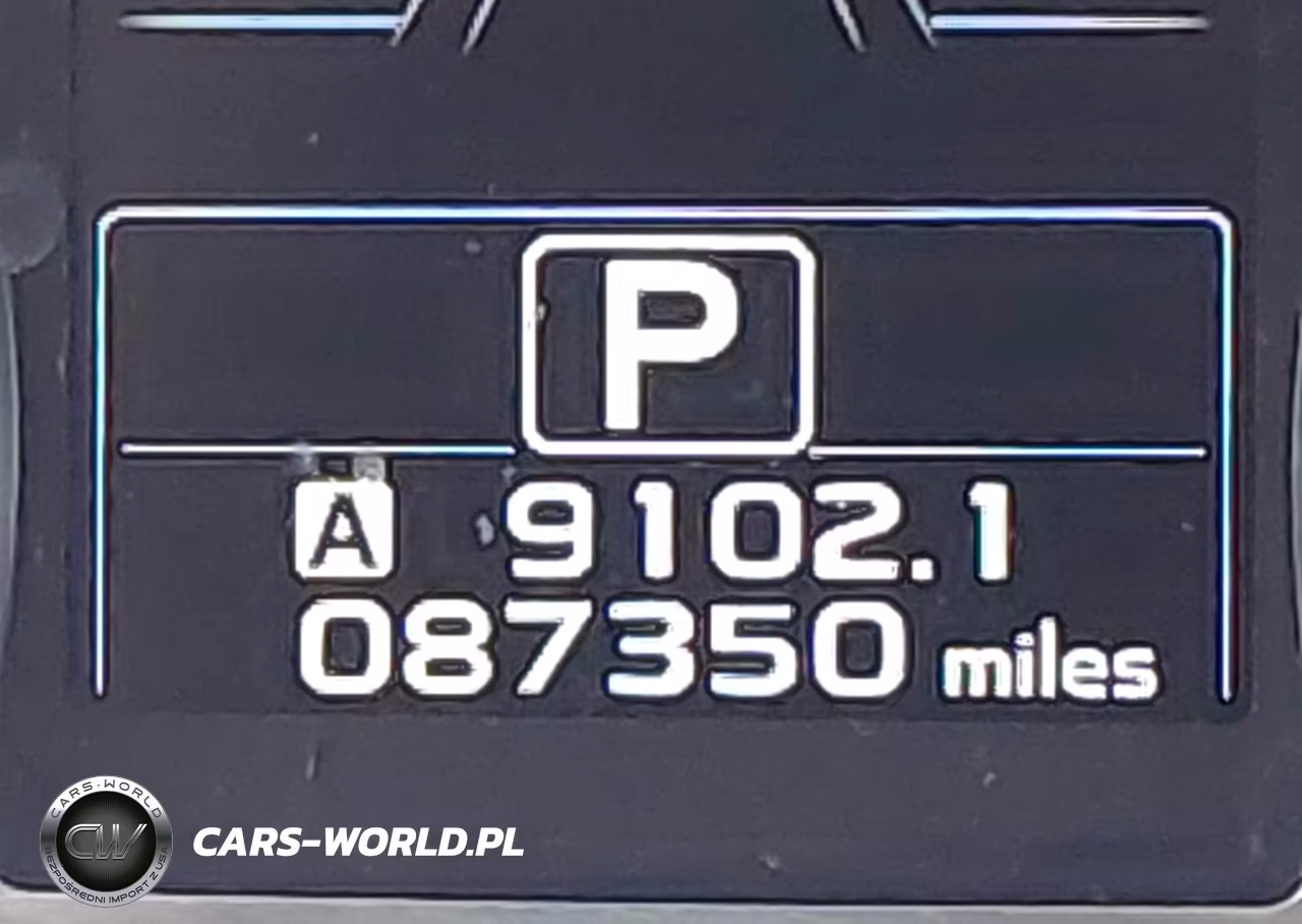 2018 Subaru Forester 2.5I Premium VIN:JF2SJAGC8JH410576 - 16