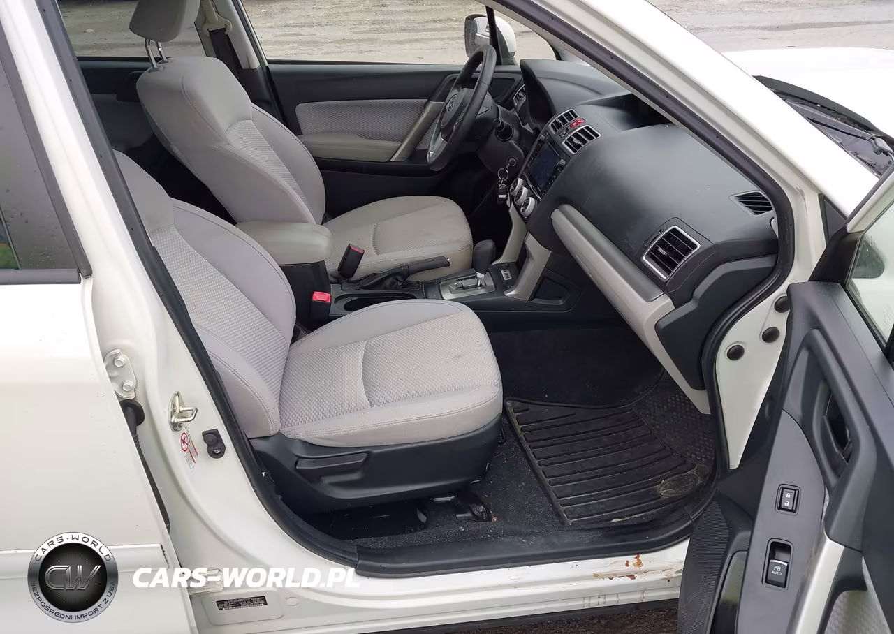2018 Subaru Forester 2.5I Premium VIN:JF2SJAGC8JH410576 - 5