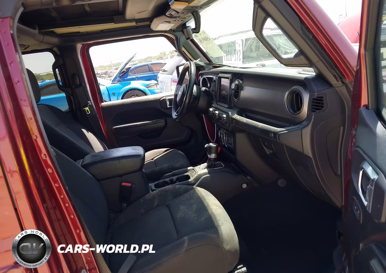 2021 Jeep Wrangler Unlimited Willys 4X4 VIN:1C4HJXDN0MW557587 - 5