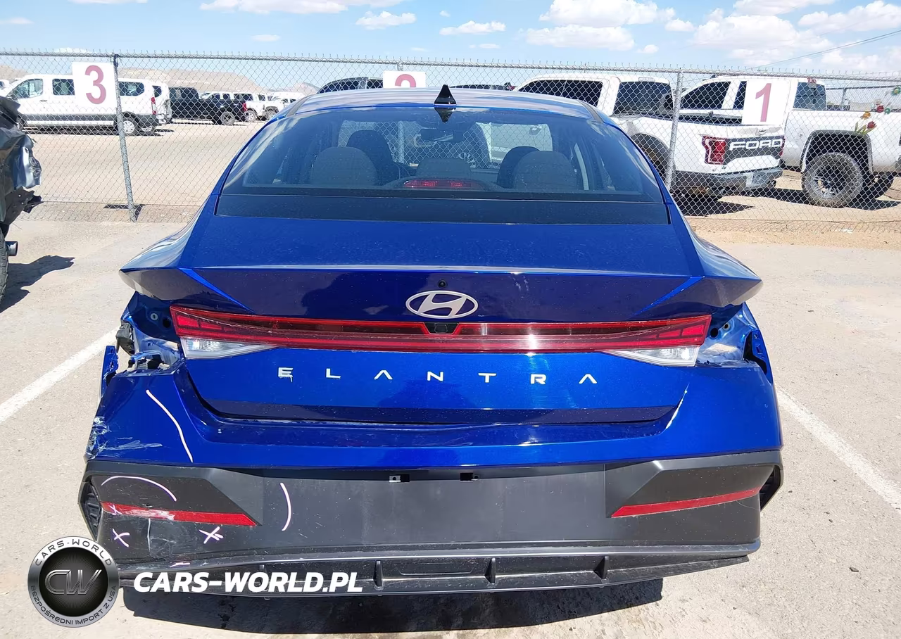 2025 Hyundai Elantra Sel Convenience VIN:KMHLS4DG8SU965704 - 16