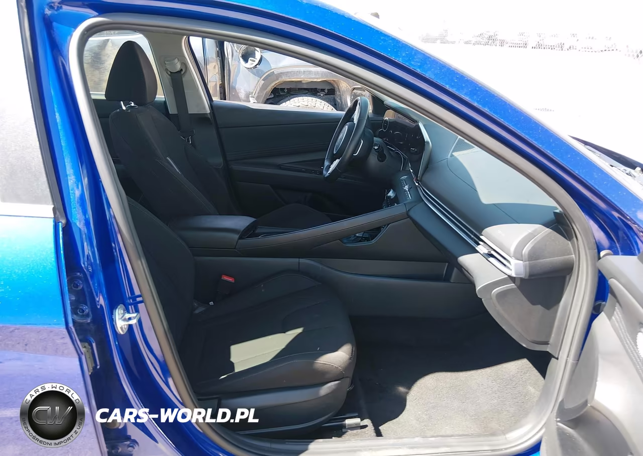 2025 Hyundai Elantra Sel Convenience VIN:KMHLS4DG8SU965704 - 5