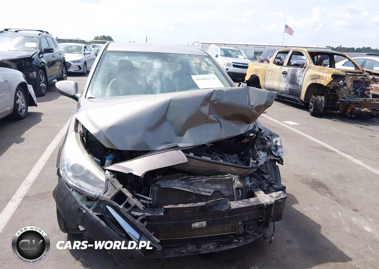 2014 Hyundai Accent Gls VIN:KMHCU4AE1EU757889 - 13
