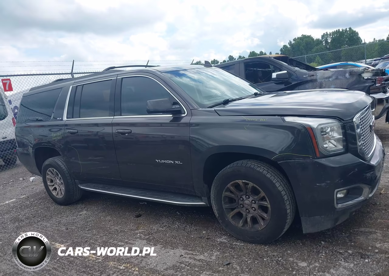 2017 GMC Yukon Xl C1500 Sle VIN:1GKS1FKC2HR269631 - 13