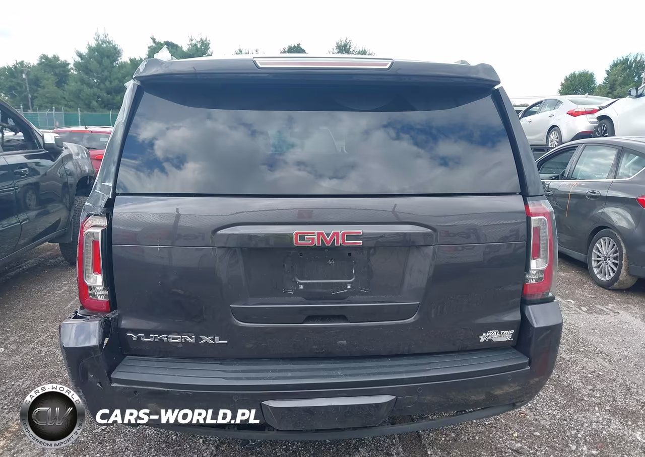 2017 GMC Yukon Xl C1500 Sle VIN:1GKS1FKC2HR269631 - 16