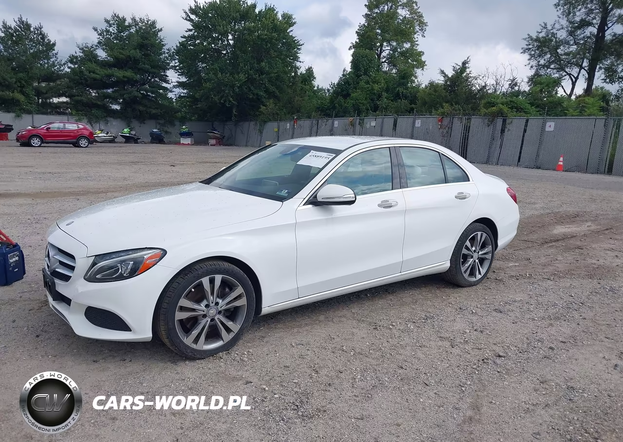 2015 Mercedes-Benz C 300 4Matic VIN:55SWF4KB6FU003427 - 2