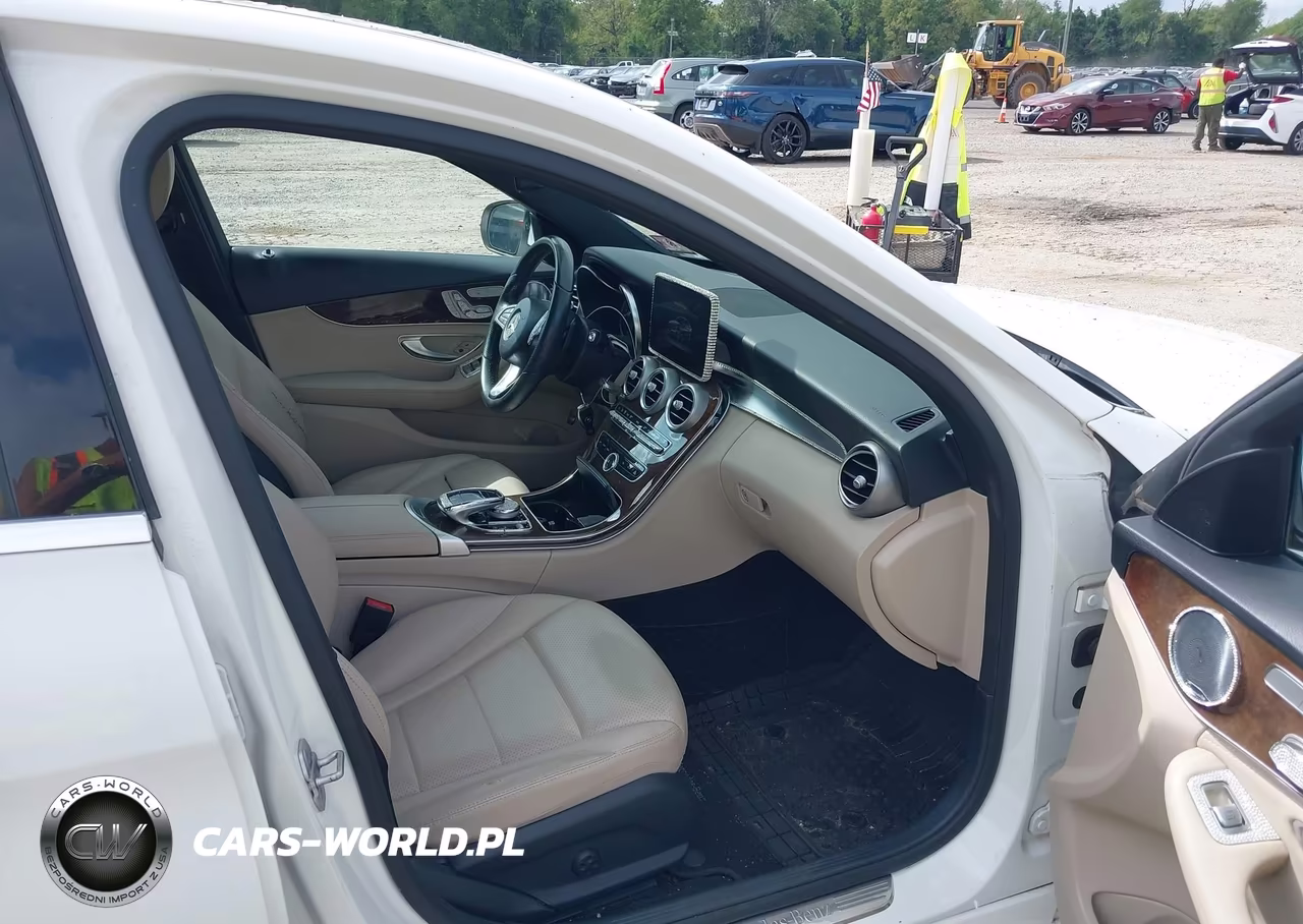2015 Mercedes-Benz C 300 4Matic VIN:55SWF4KB6FU003427 - 5