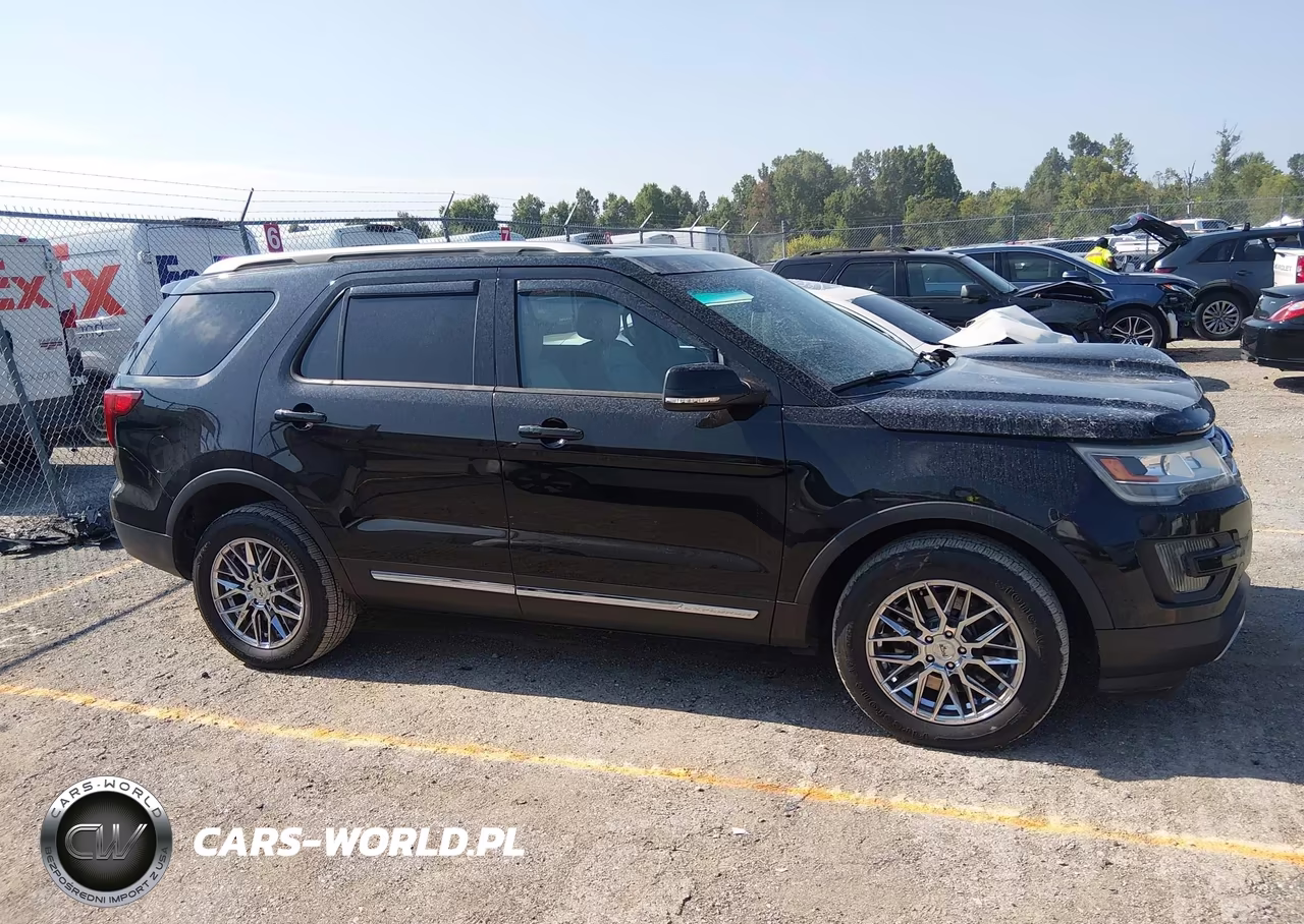 2016 Ford Explorer Xlt VIN:1FM5K8D89GGB40639 - 14