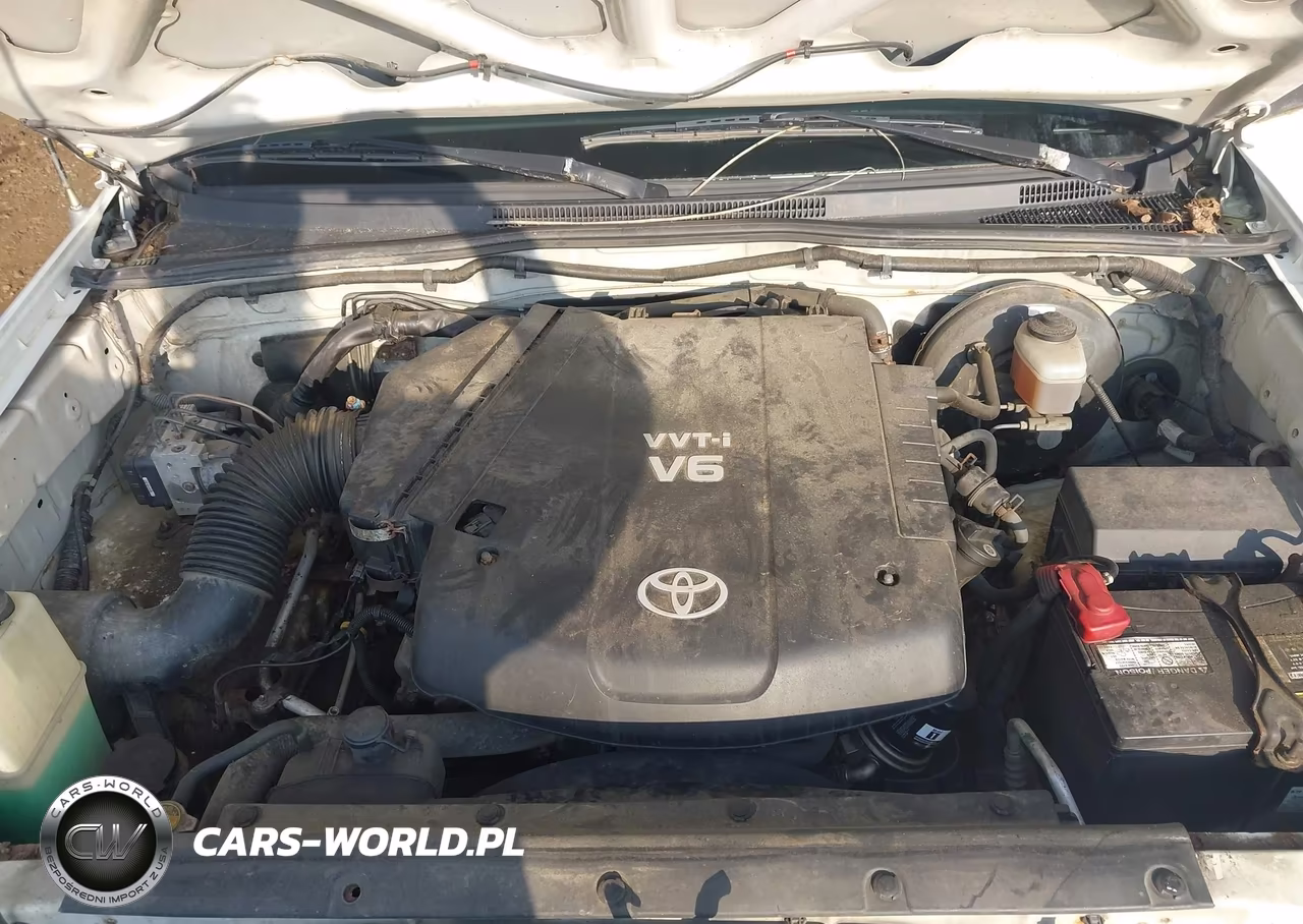 TOYOTA TACOMA VIN:5TEMU52N98Z526957 - 10