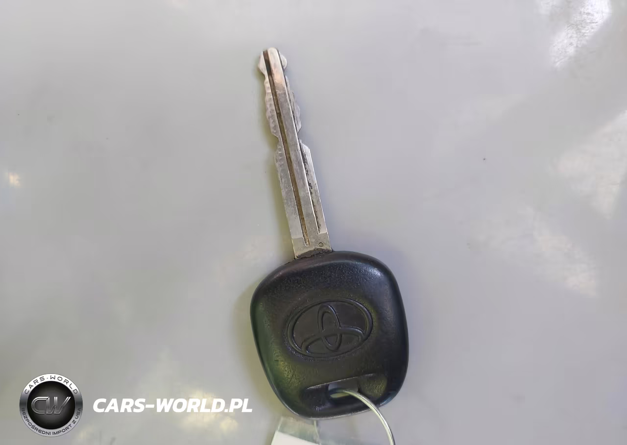 TOYOTA TACOMA VIN:5TEMU52N98Z526957 - 11