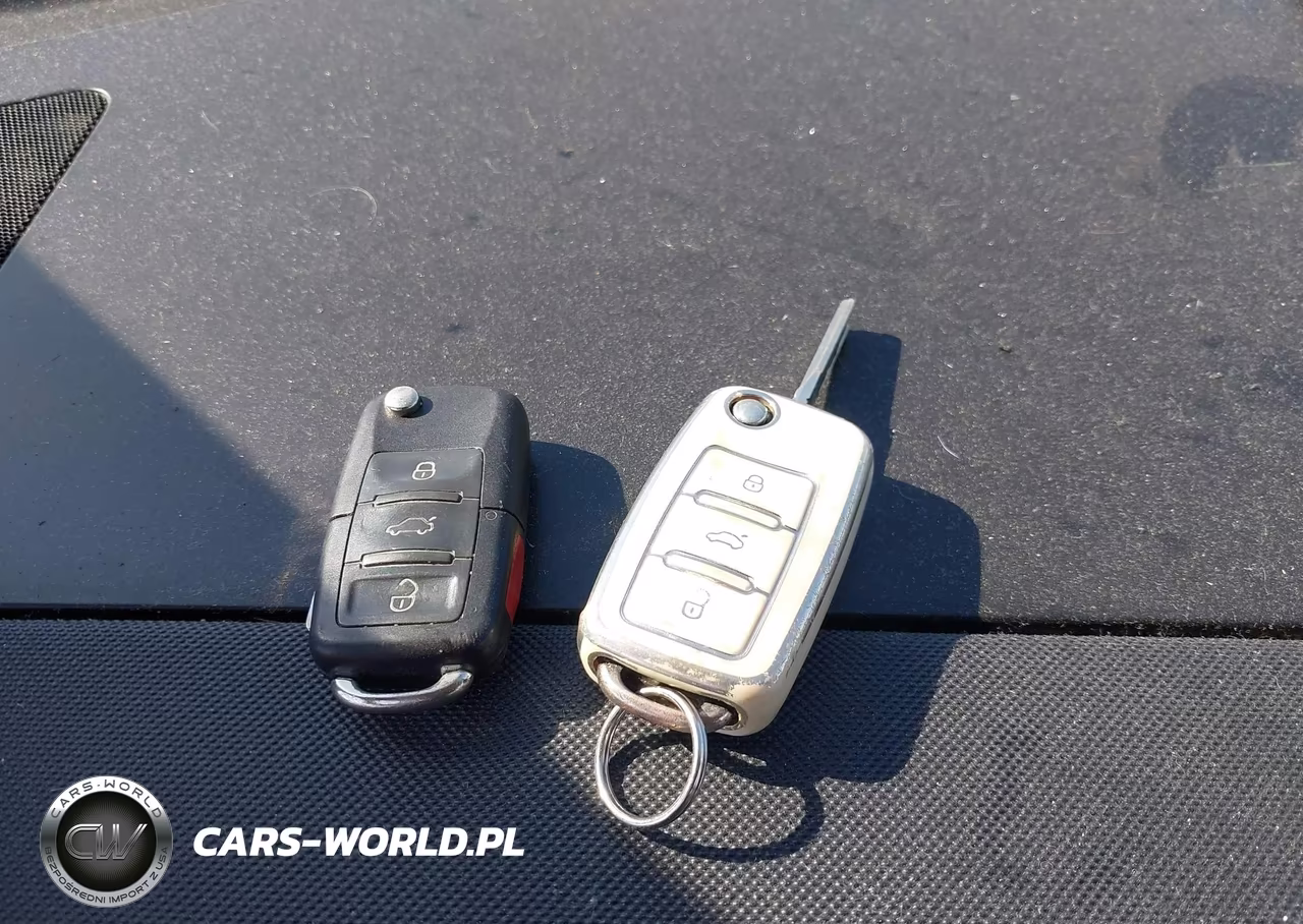 2002 Volkswagen New Beetle Gls VIN:3VWCB21C62M445920 - 11