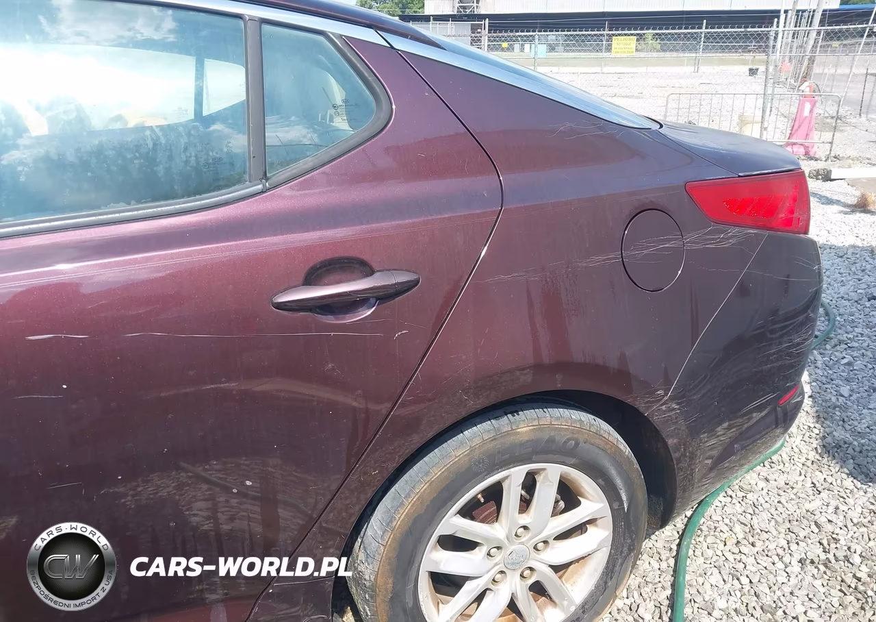 2011 Kia Optima Lx VIN:KNAGM4A77B5185656 - 14