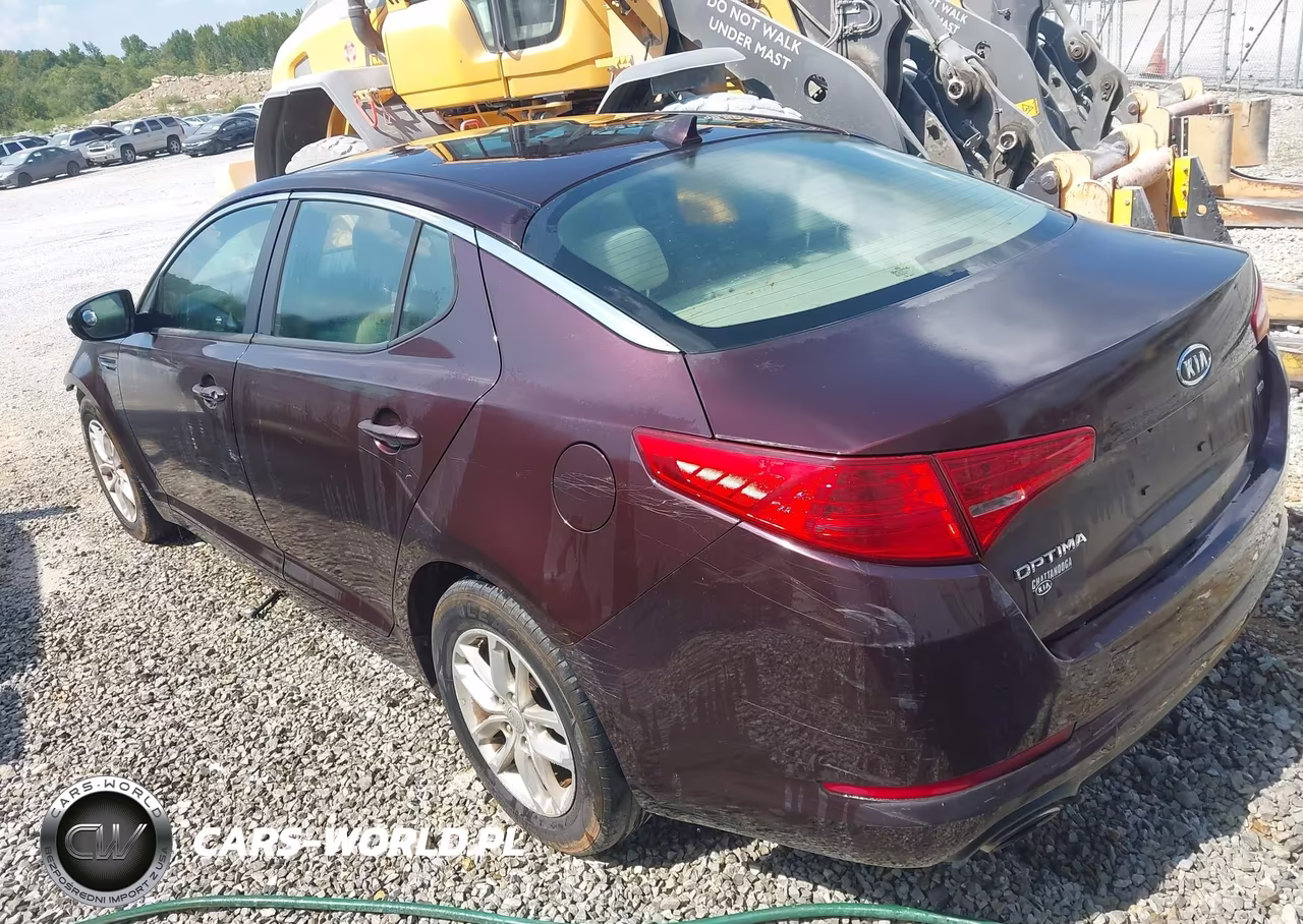 2011 Kia Optima Lx VIN:KNAGM4A77B5185656 - 3