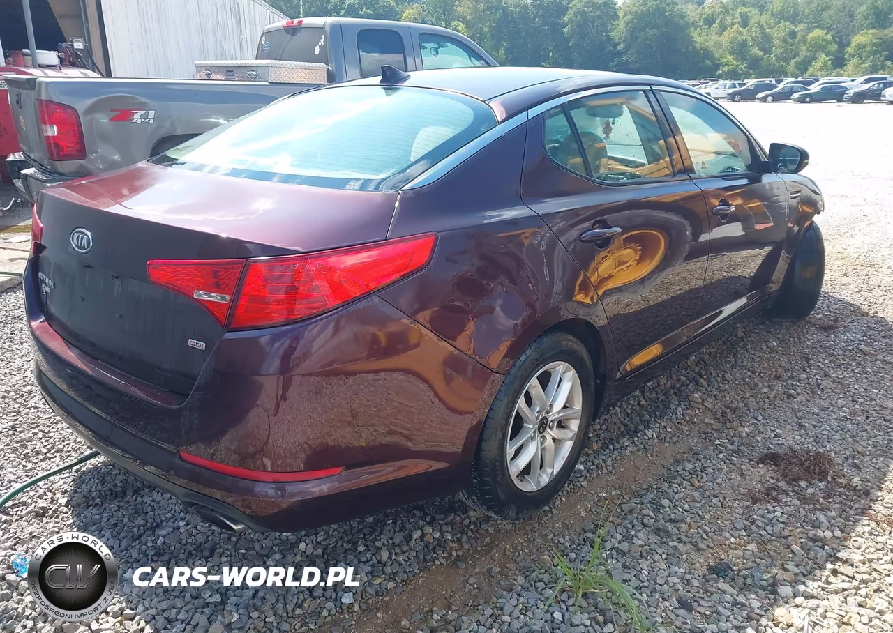 2011 Kia Optima Lx VIN:KNAGM4A77B5185656 - 4