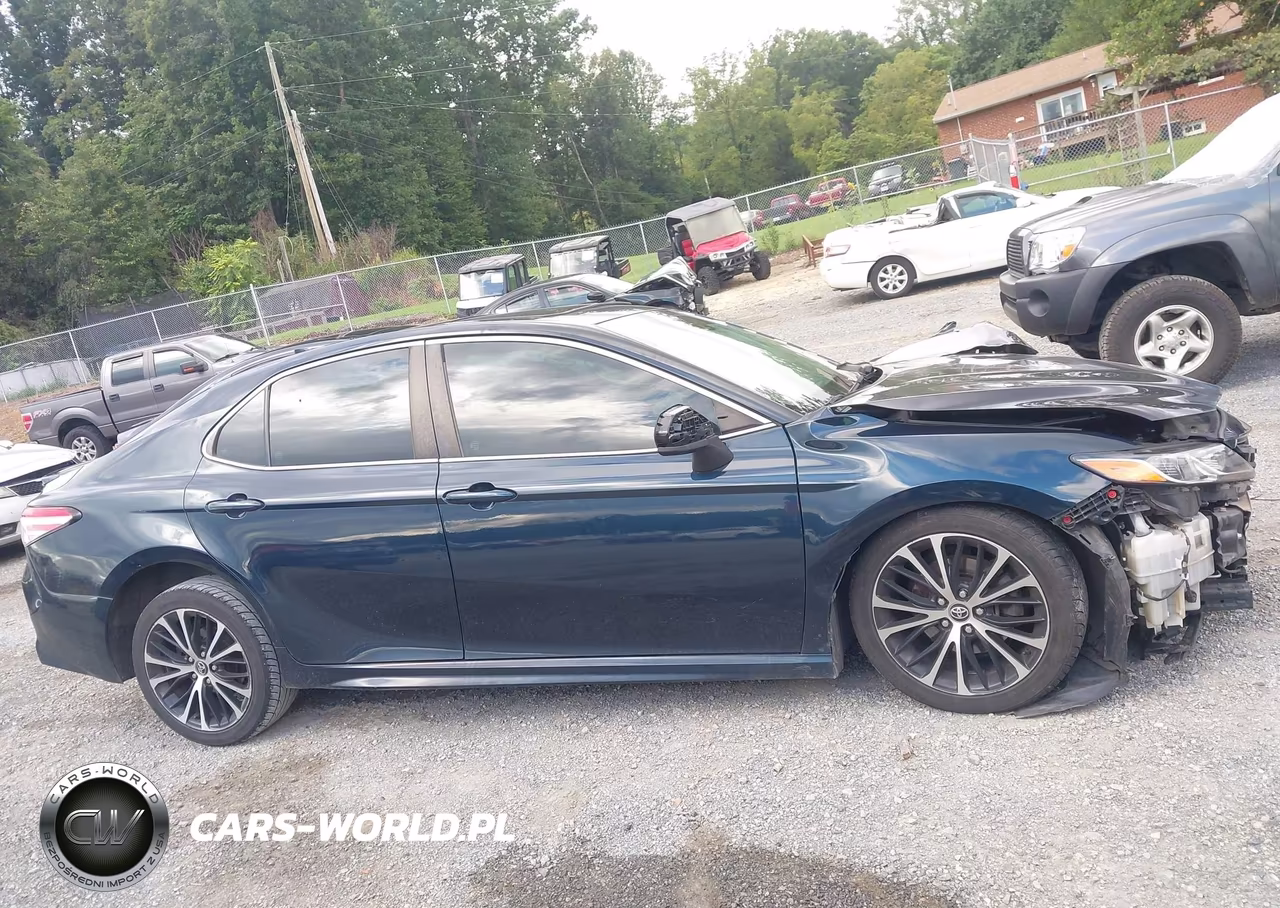 2020 Toyota Camry Se VIN:4T1G11AK1LU878384 - 14
