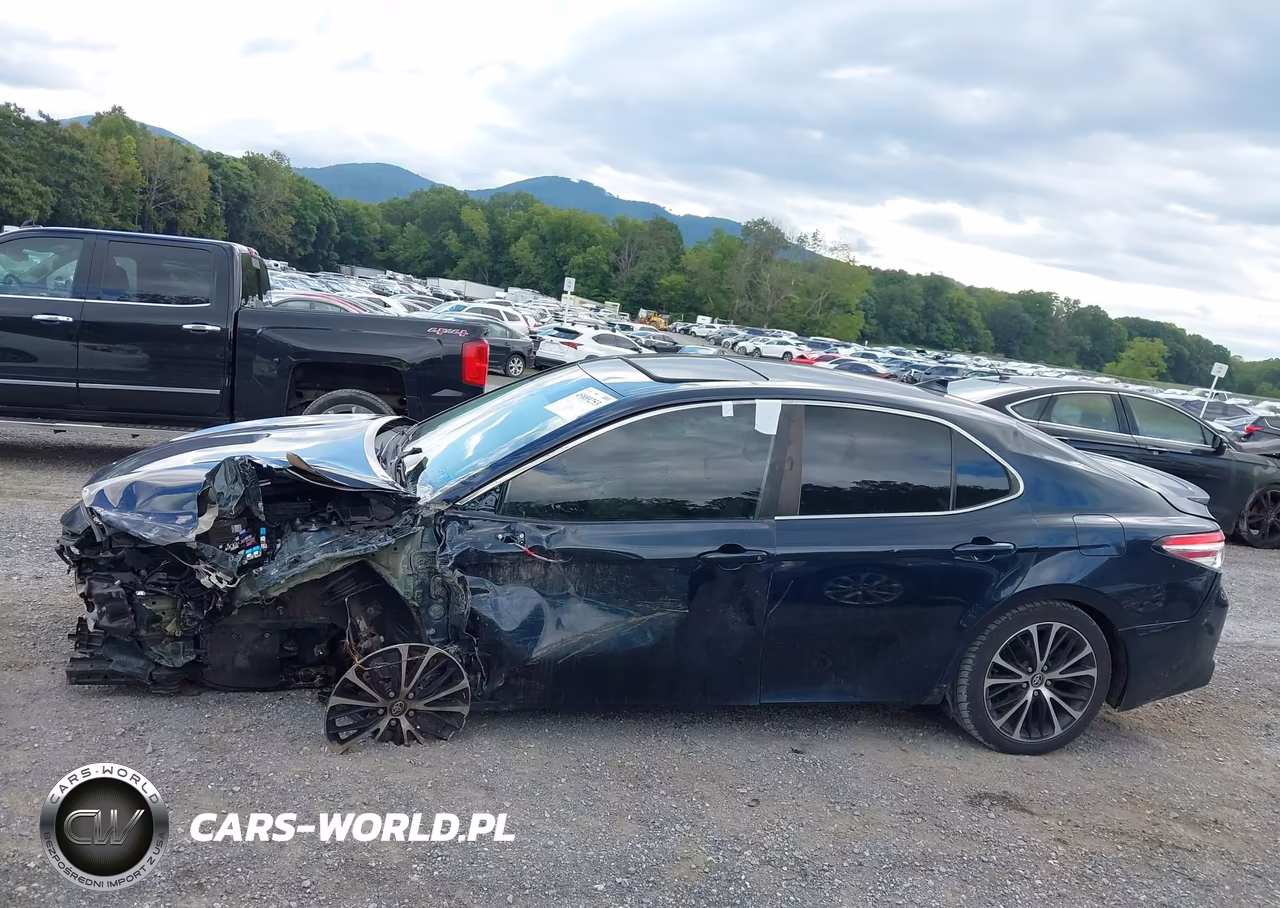 2020 Toyota Camry Se VIN:4T1G11AK1LU878384 - 15