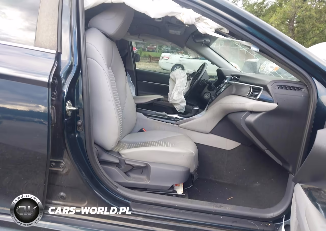 2020 Toyota Camry Se VIN:4T1G11AK1LU878384 - 5
