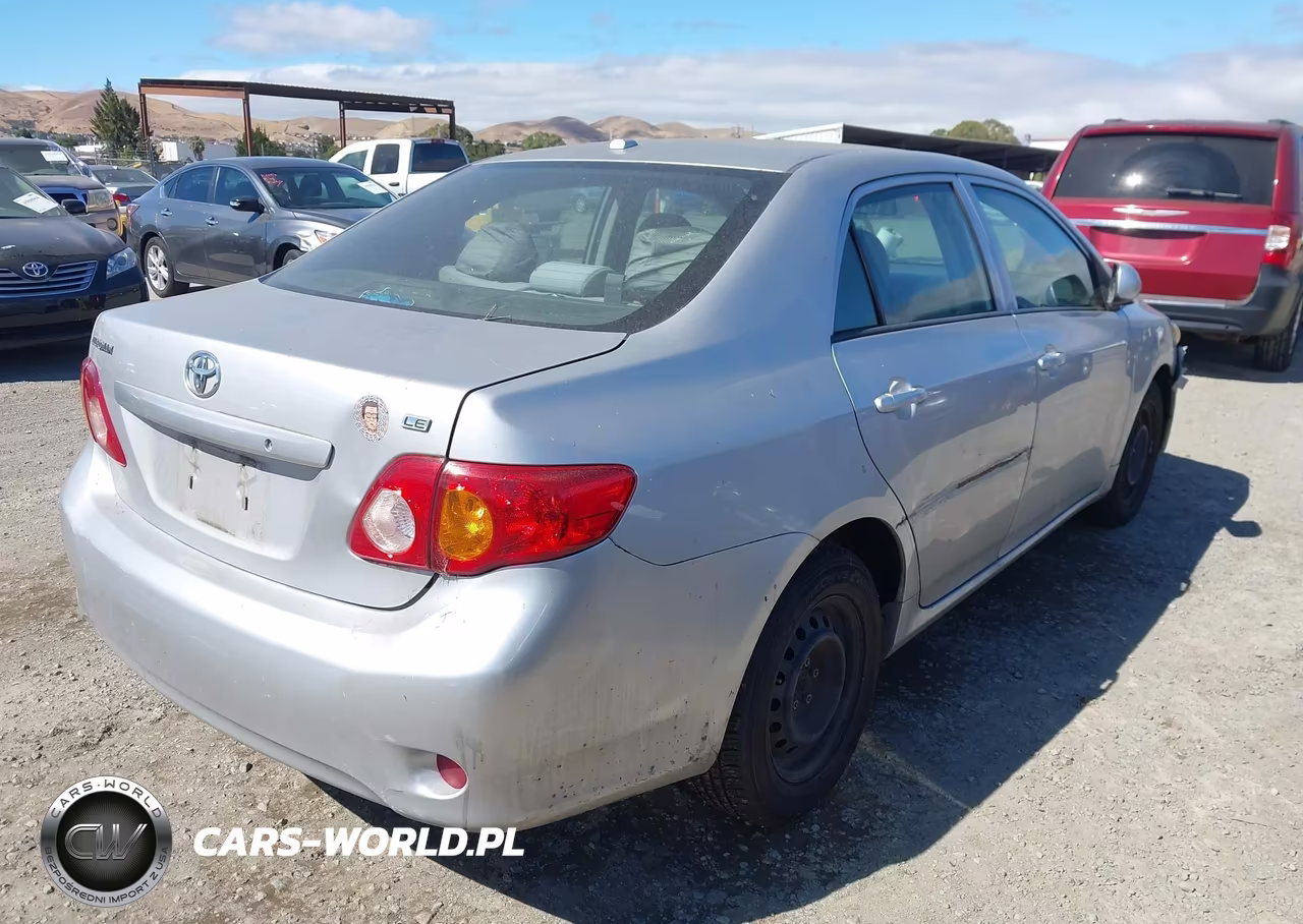 2010 Toyota Corolla Le VIN:2T1BU4EE4AC416407 - 4
