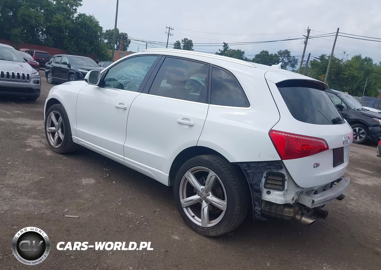 2010 Audi Q5 3.2 Premium VIN:WA1VKAFP8AA099232 - 3