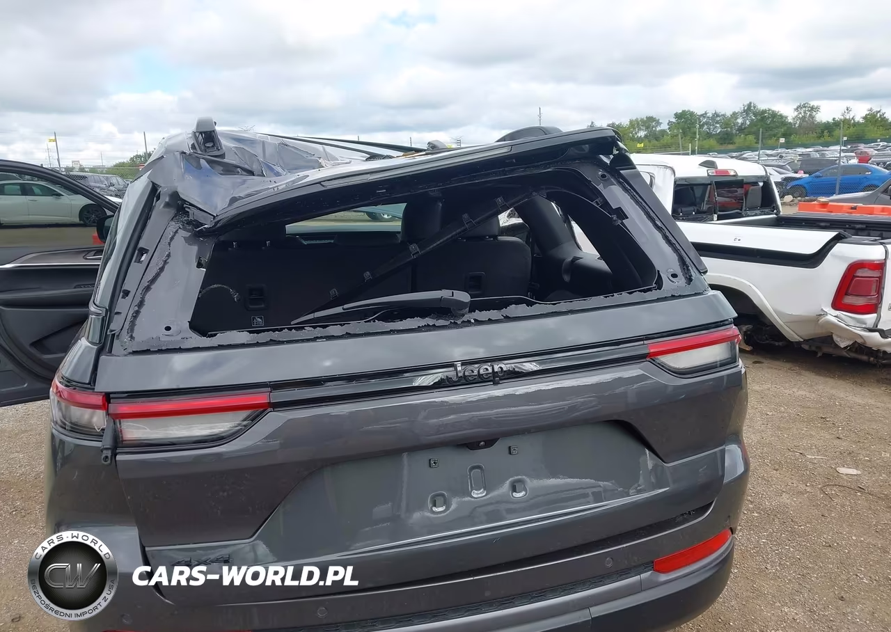 2026 Jeep Grand Cherokee Limited 4X4 VIN:1C4RJHBR5TC191528 - 6