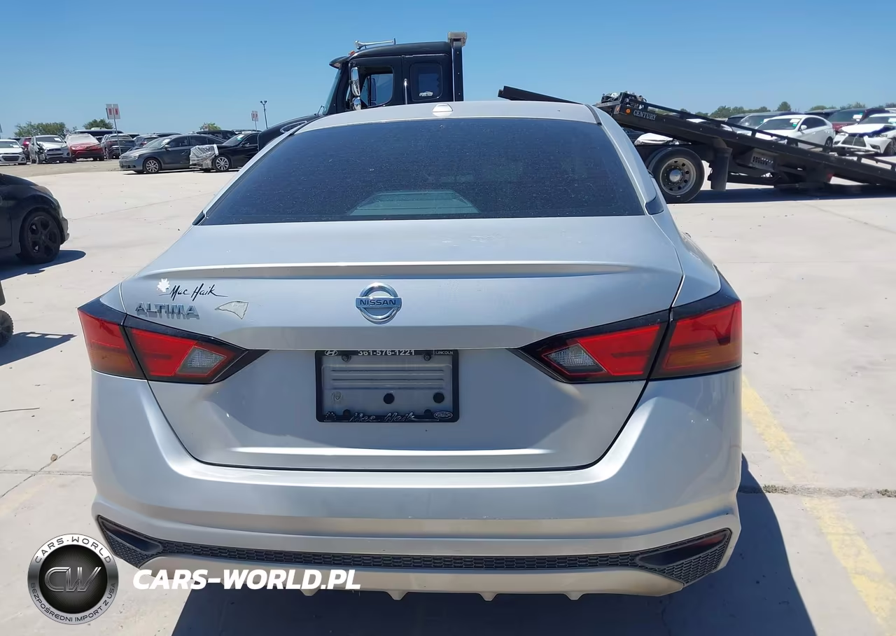 2019 Nissan Altima 2.5 S VIN:1N4BL4BV9KC105644 - 16