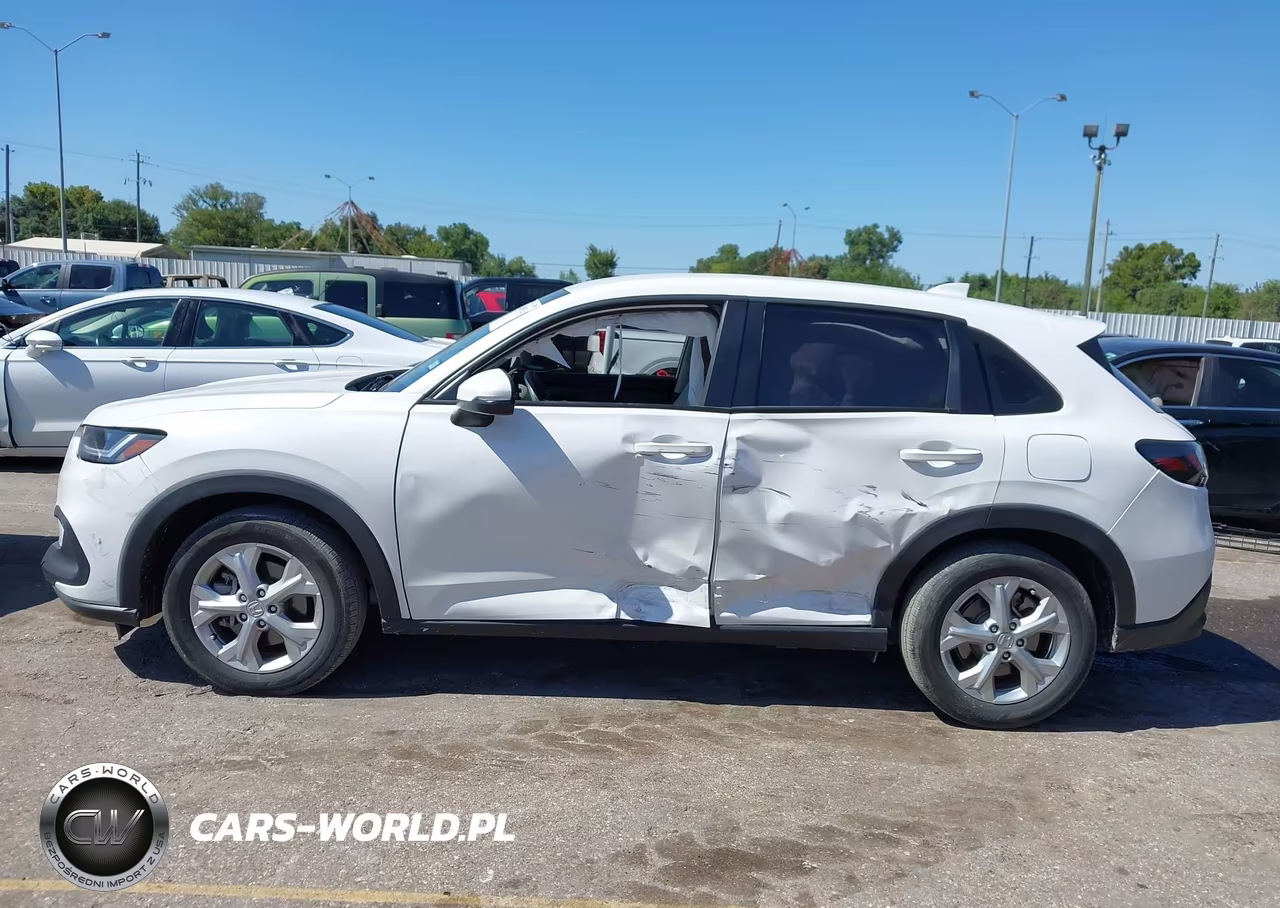 2025 Honda Hr-V 2Wd Lx VIN:3CZRZ1H30SM720944 - 14