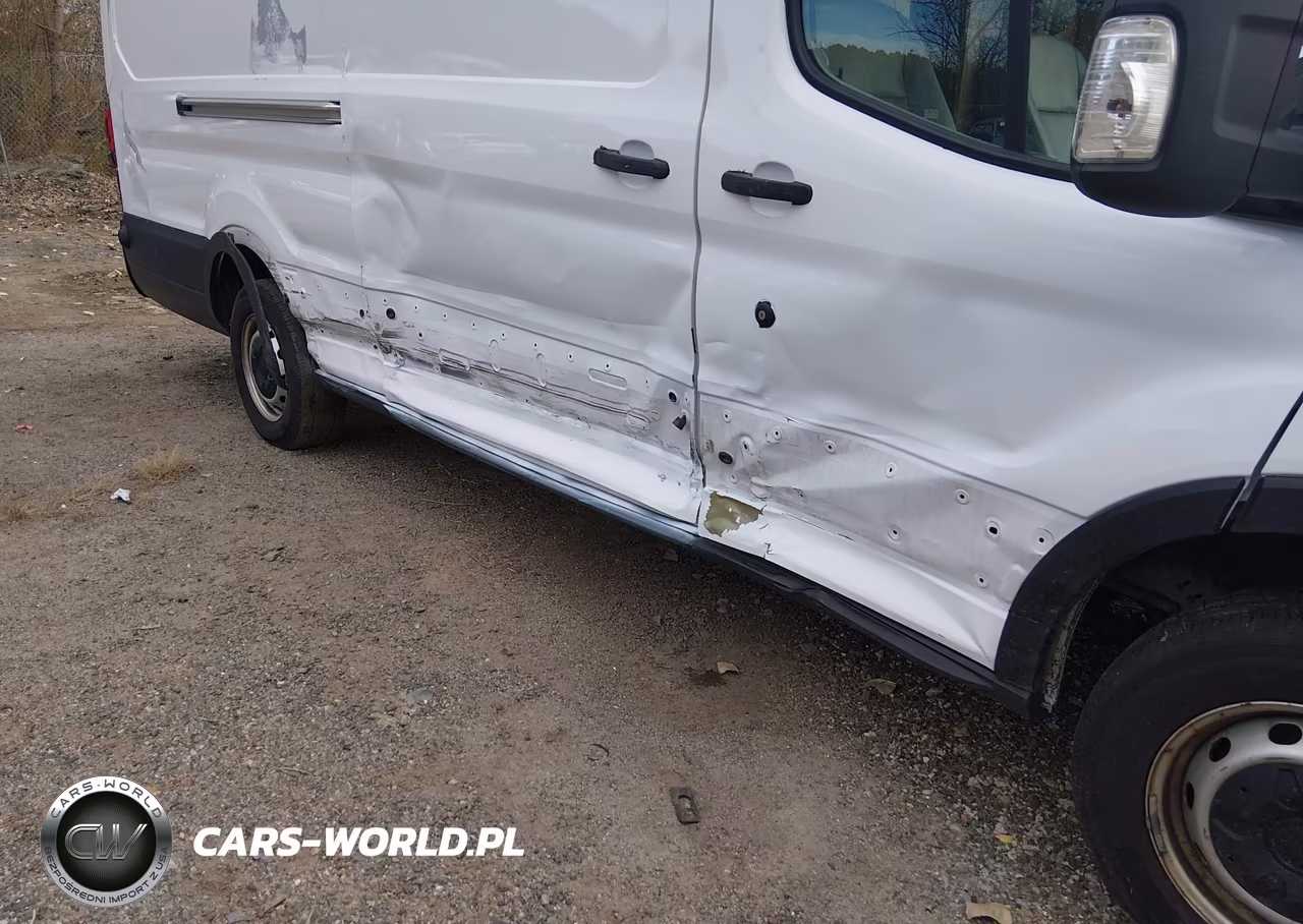 2019 Ford Transit-250 VIN:1FTYR3XM3KKA17143 - 6