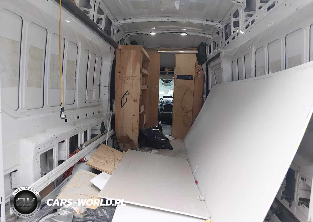 2019 Ford Transit-250 VIN:1FTYR3XM3KKA17143 - 8
