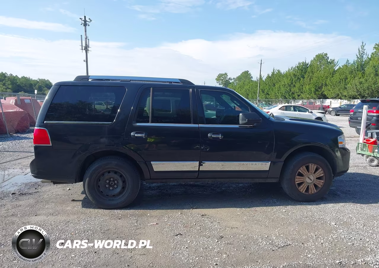 2014 Lincoln Navigator VIN:5LMJJ2H58EEL01275 - 13