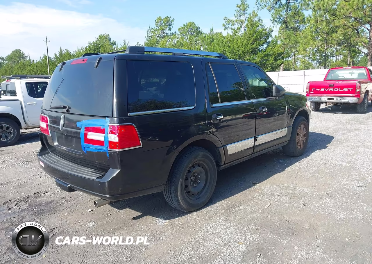 2014 Lincoln Navigator VIN:5LMJJ2H58EEL01275 - 4
