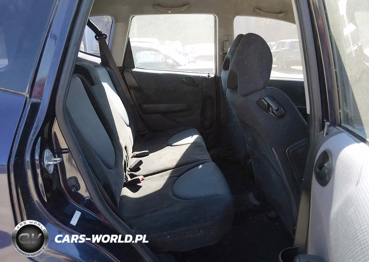 2008 Honda Fit Sport VIN:JHMGD38658S015198 - 8