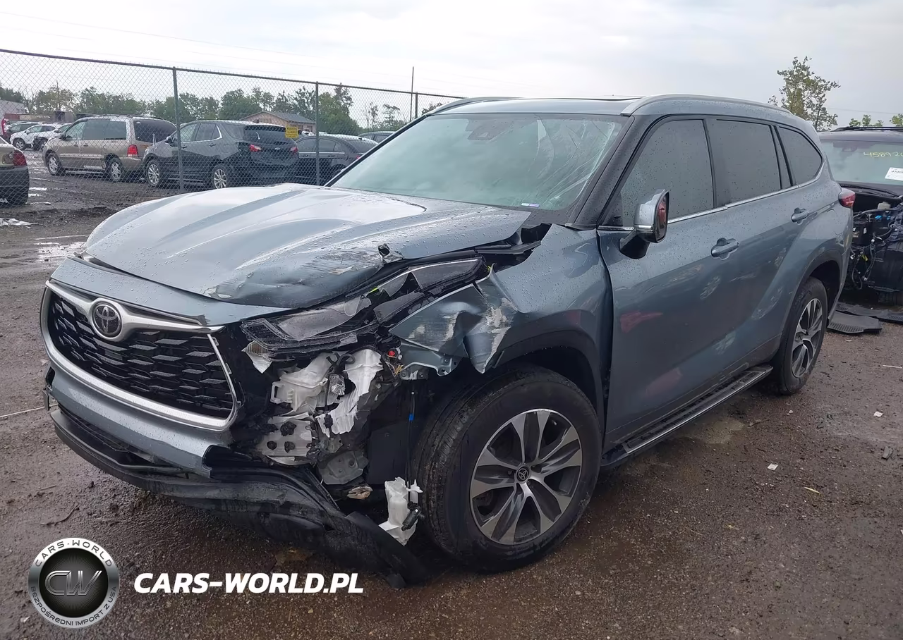 2023 Toyota Highlander Xle VIN:5TDKDRAH6PS033985 - 2