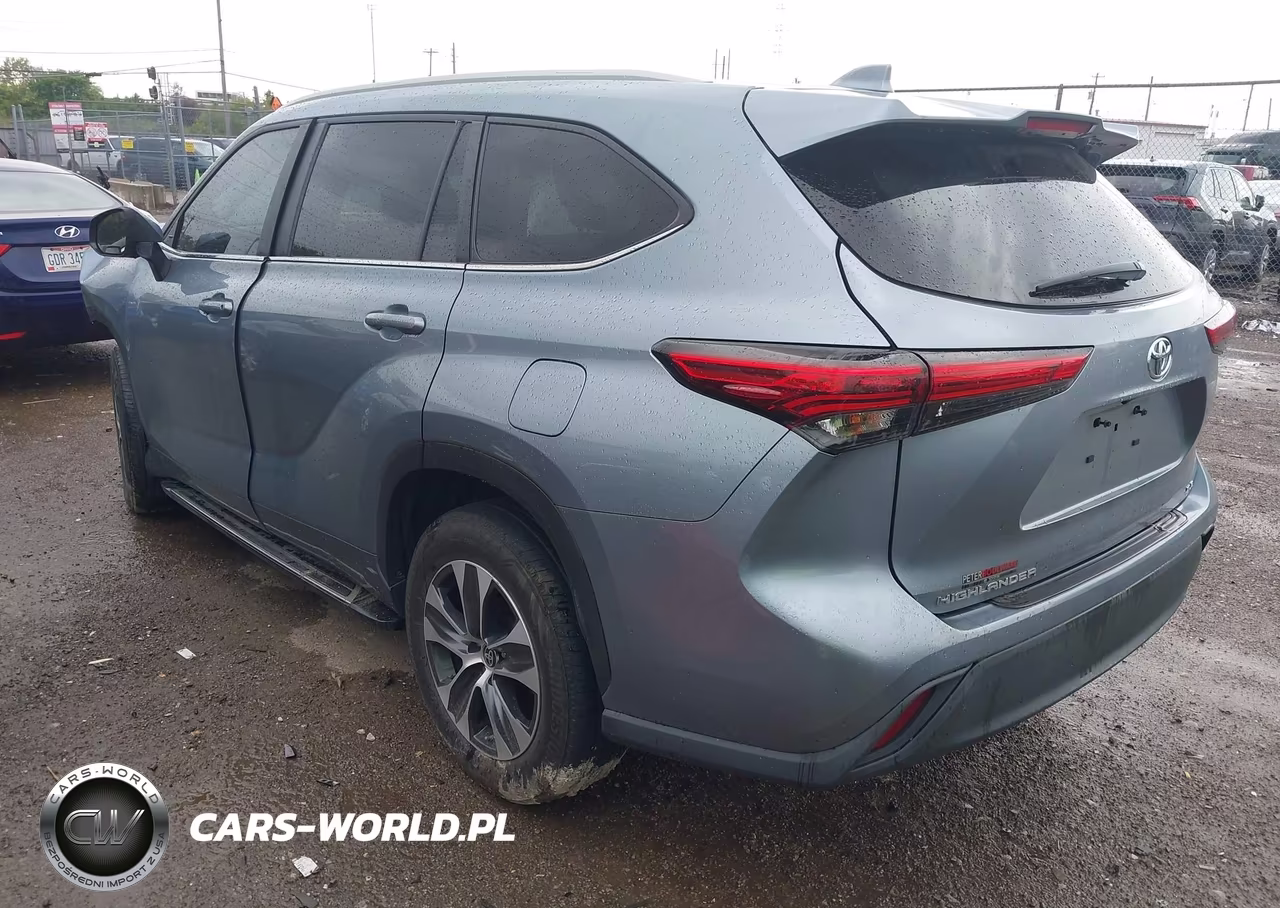 2023 Toyota Highlander Xle VIN:5TDKDRAH6PS033985 - 3