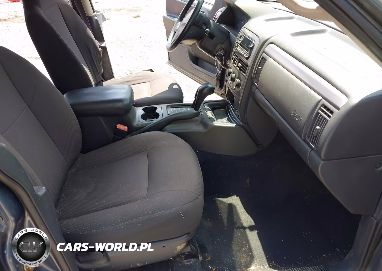 2004 Jeep Grand Cherokee Laredo VIN:1J4GW48S04C325935 - 5