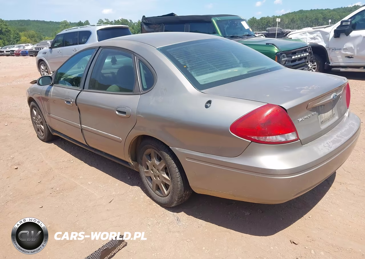2007 Ford Taurus Se VIN:1FAFP53UX7A142769 - 3