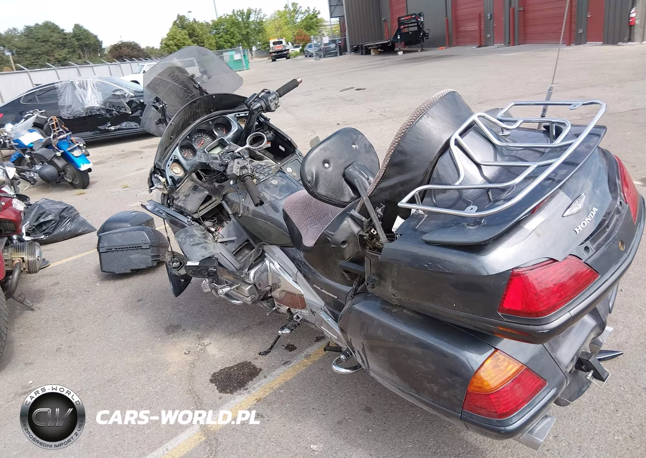 2005 Honda Gl1800 VIN:1HFSC47085A401686 - 3