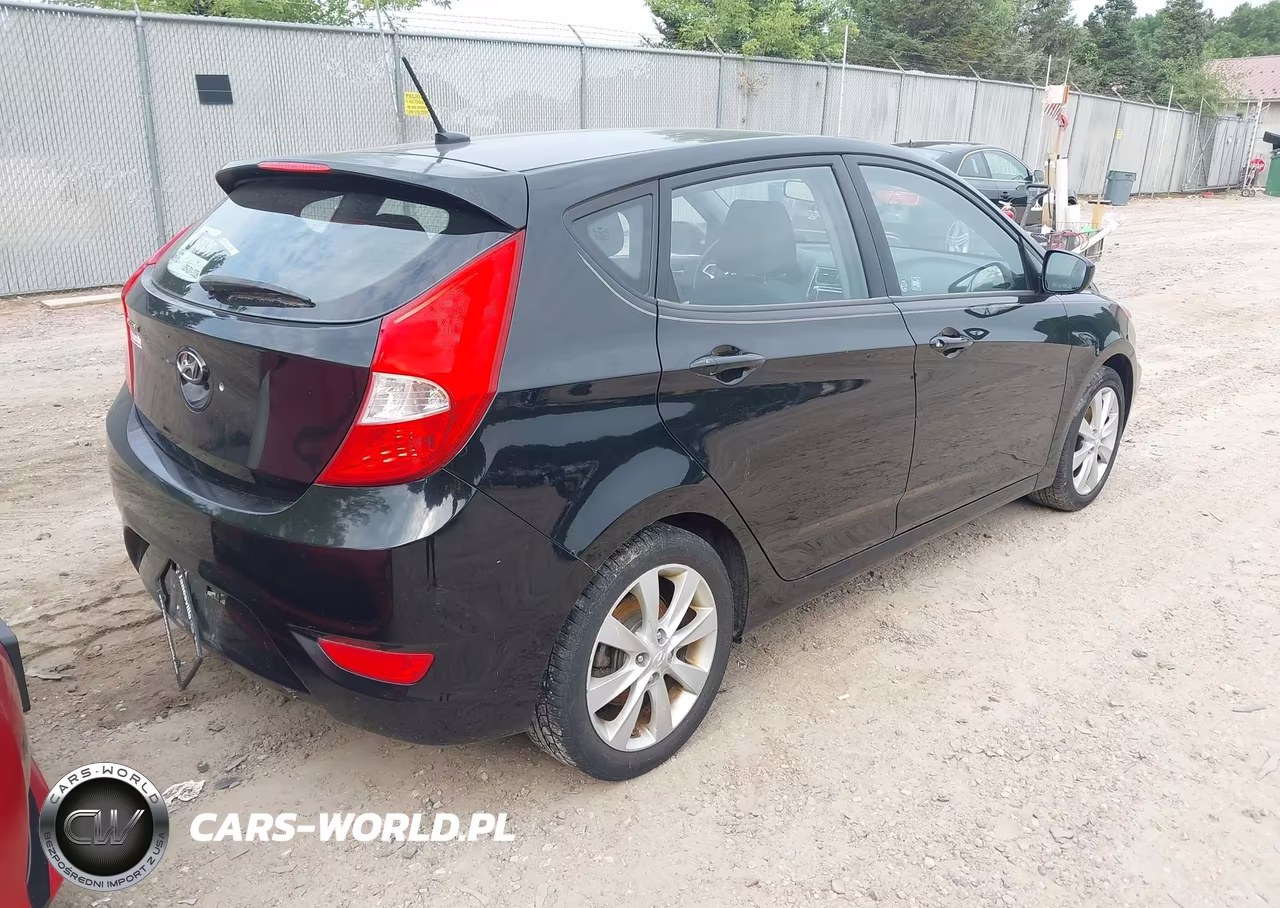 2012 Hyundai Accent Se VIN:KMHCU5AE4CU035013 - 4