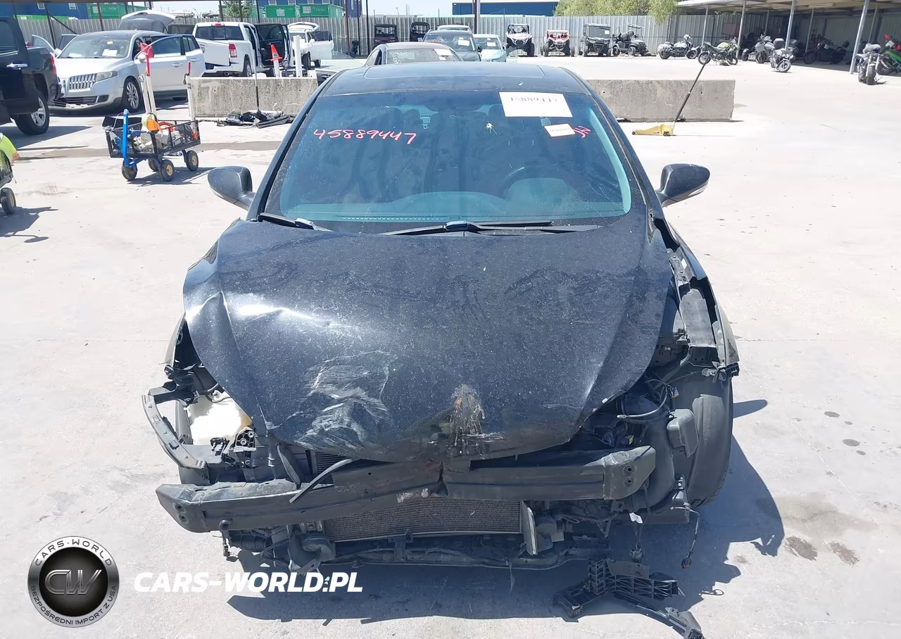2013 Hyundai Elantra Limited VIN:KMHDH4AE0DU927165 - 13