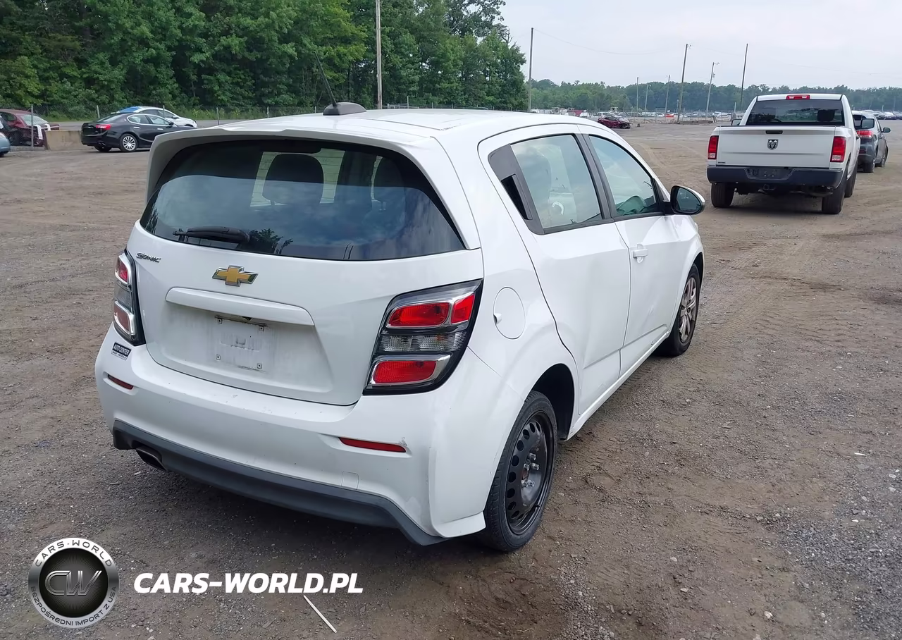 2017 Chevrolet Sonic Lt Auto VIN:1G1JG6SH1H4151383 - 4