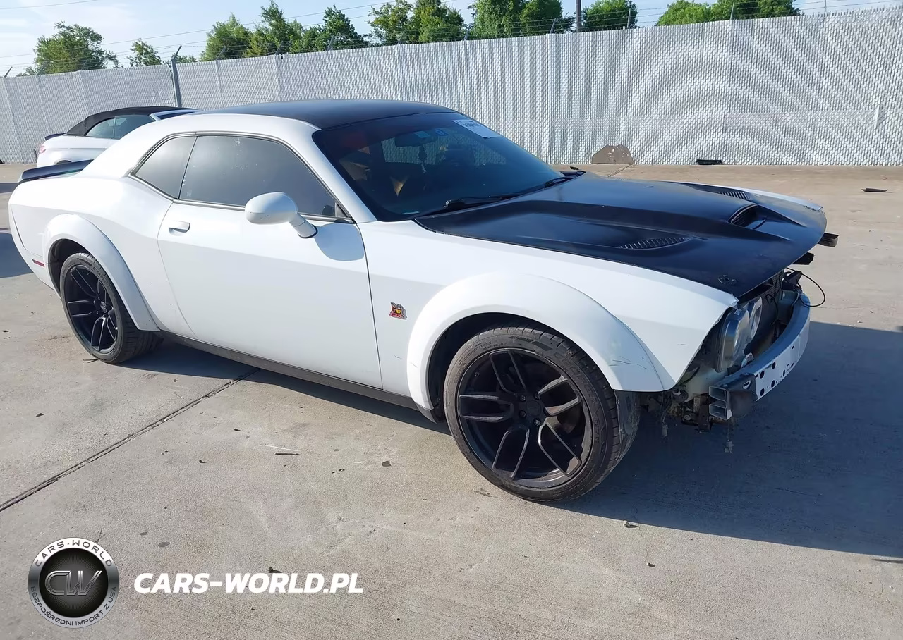 2013 Dodge Challenger Sxt