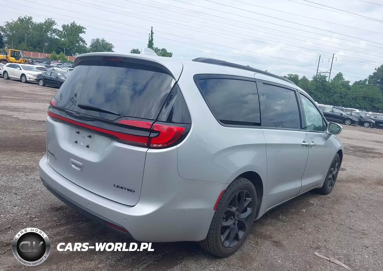 2022 Chrysler Pacifica Limited VIN:2C4RC1GG8NR166660 - 4