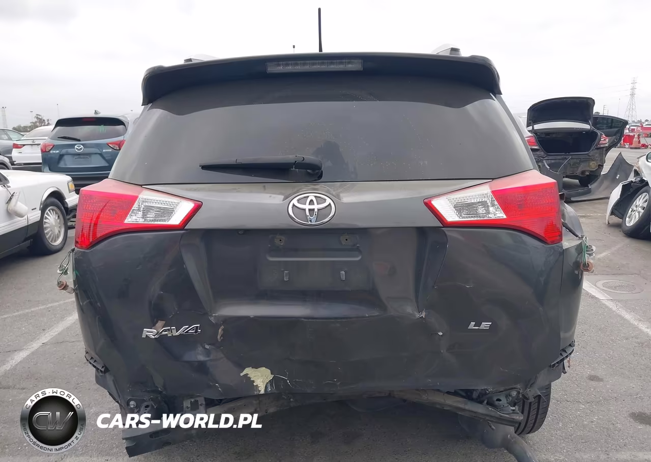 2015 Toyota Rav4 Le VIN:JTMZFREVXFD055426 - 17